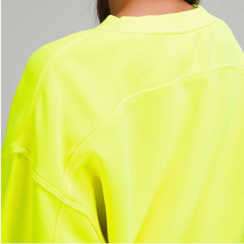 Lululemon Perfectly Oversized Cropped Crew Neon Garment Dye Highlight Yellow 4 - Picture 4 of 15